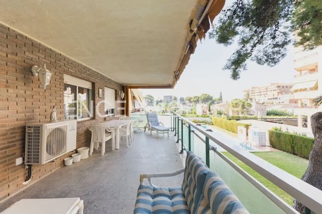 4 soverom Leilighet til salgs i Benicàssim med garasje - € 380 000 (Ref: 9953155)