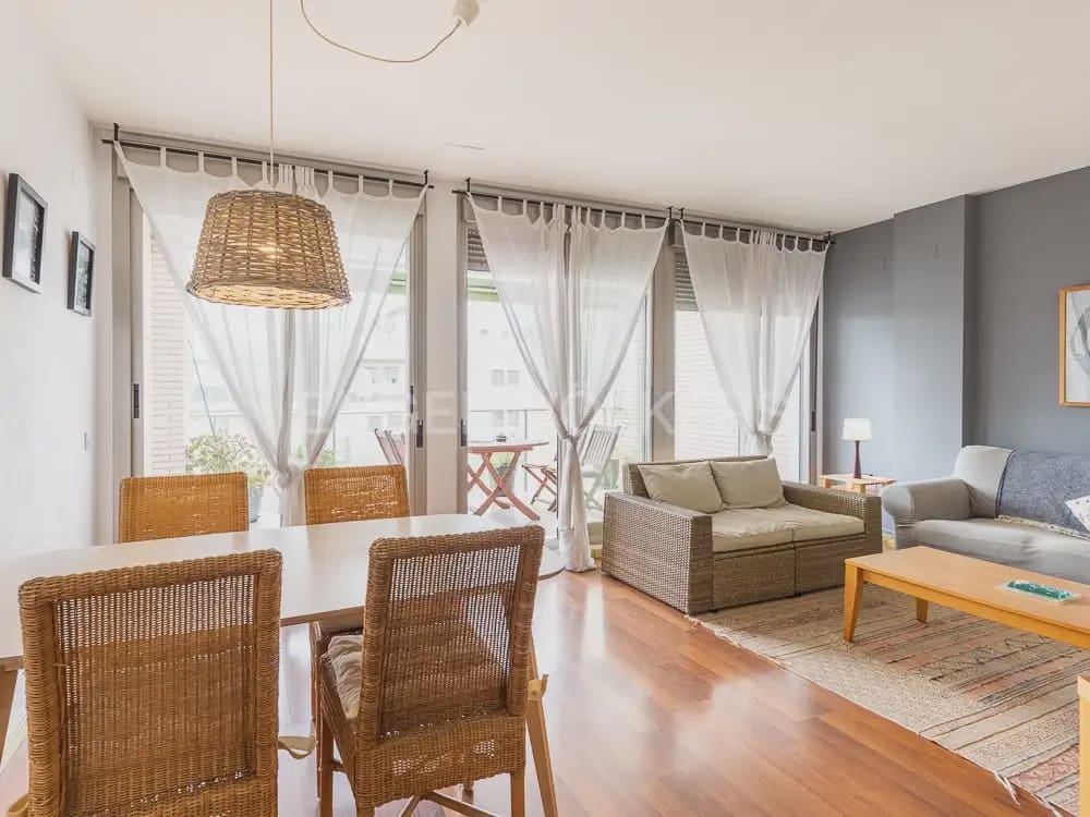 2 quarto Apartamento para arrendar em Benicassim com piscina garagem - 950 € (Ref: 9953300)