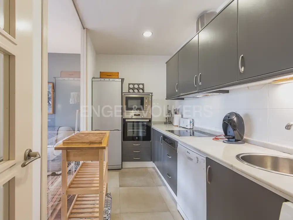 2 quarto Apartamento para arrendar em Benicassim com piscina garagem - 950 € (Ref: 9953300)