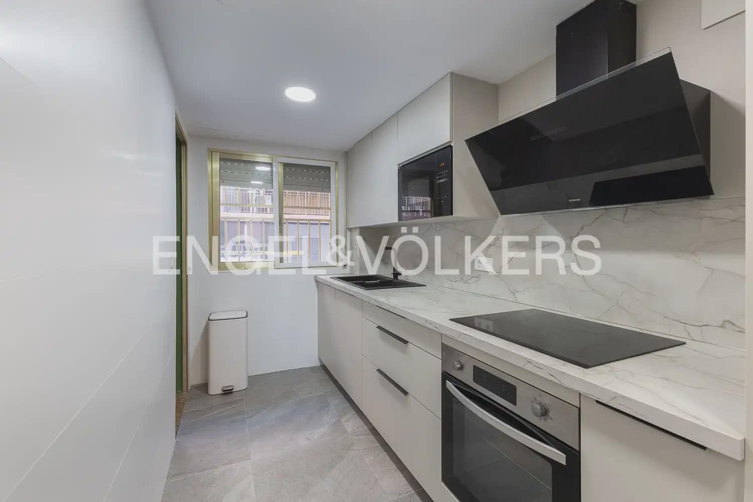 3 chambre Appartement à vendre à Sueca avec piscine - 300 000 € (Ref: 9953301)