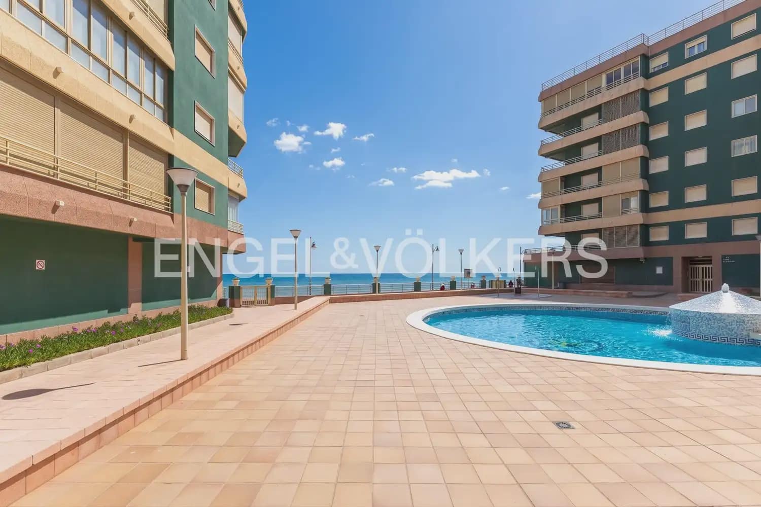 3 chambre Appartement à vendre à Sueca avec piscine - 300 000 € (Ref: 9953301)