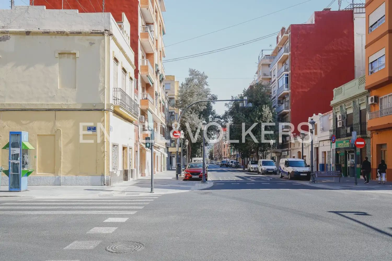 2 bedroom Flat for rent in Valencia city - € 2,000 (Ref: 9953302)