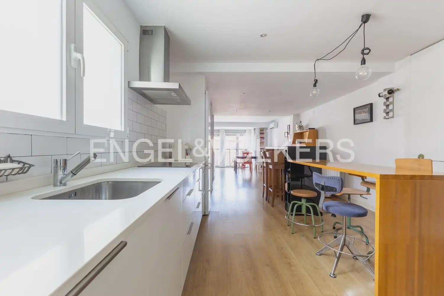 2 sypialnia Mieszkanie do wynajęcia w Miasto Walencja z garażem - 2 000 € (Ref: 9953304)