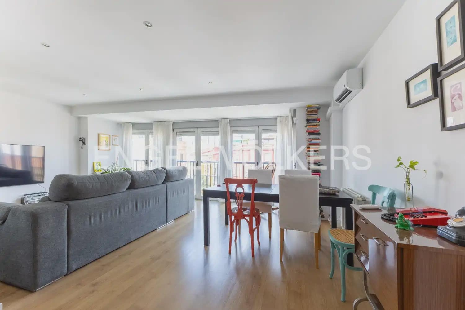2 sypialnia Mieszkanie do wynajęcia w Miasto Walencja z garażem - 2 000 € (Ref: 9953304)
