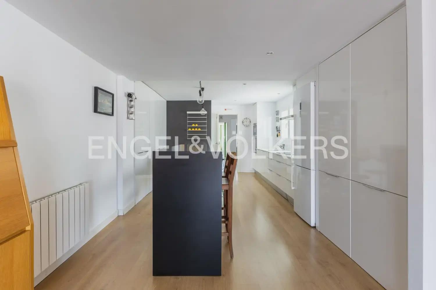2 sypialnia Mieszkanie do wynajęcia w Miasto Walencja z garażem - 2 000 € (Ref: 9953304)