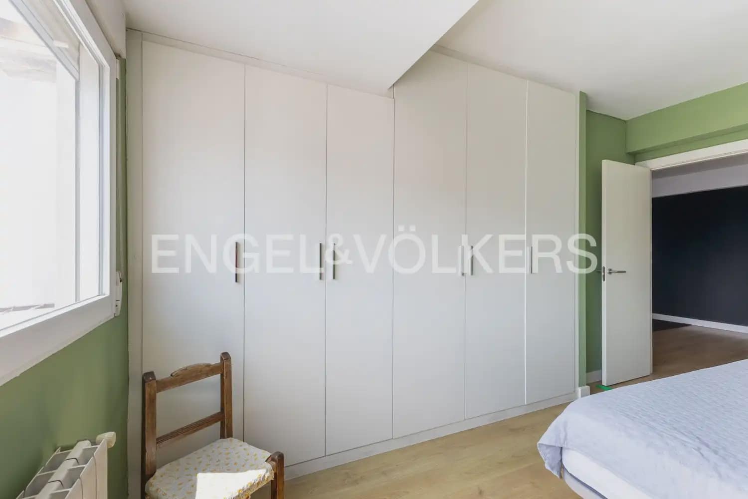 2 sypialnia Mieszkanie do wynajęcia w Miasto Walencja z garażem - 2 000 € (Ref: 9953304)