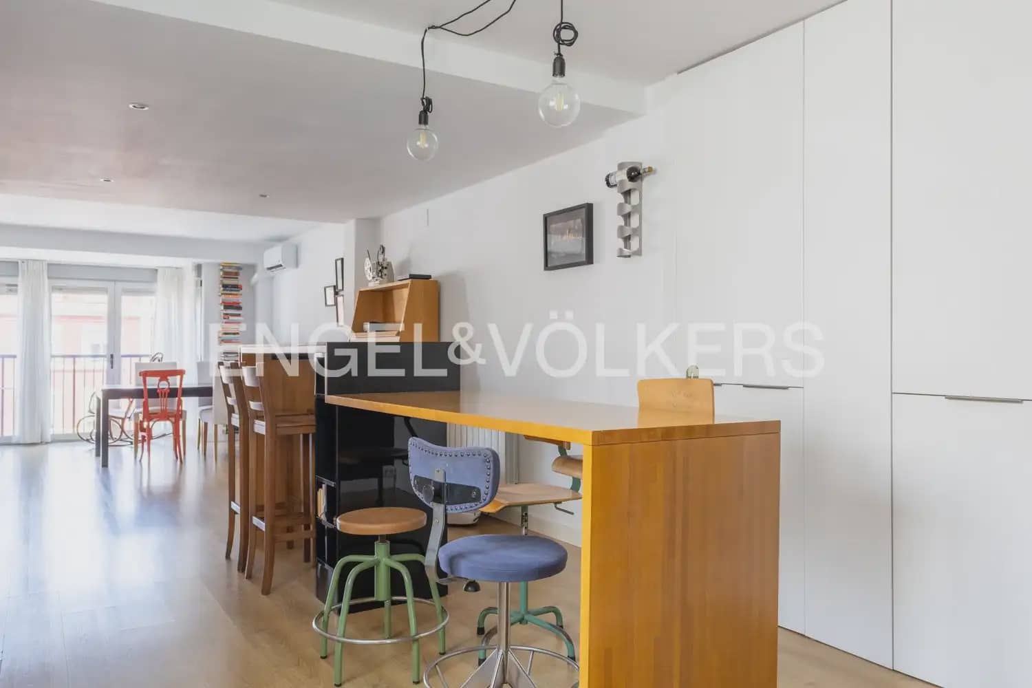 2 sypialnia Mieszkanie do wynajęcia w Miasto Walencja z garażem - 2 000 € (Ref: 9953304)