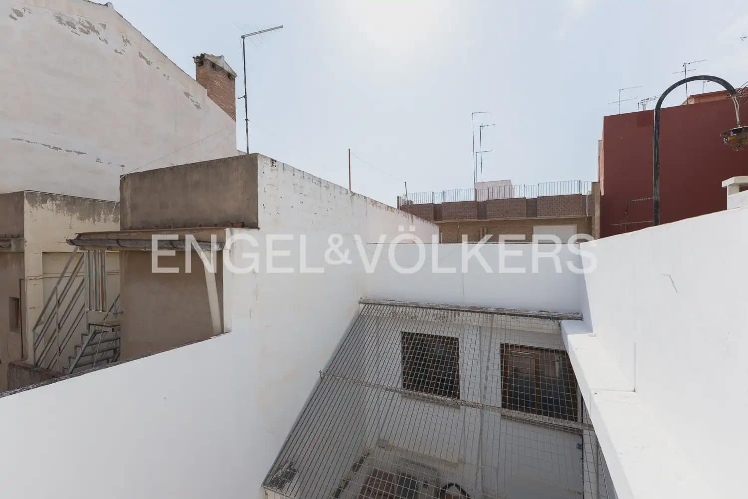 Maison de Ville de 3 chambres à louer à Paterna - 1 490 € (Ref: 9953306)
