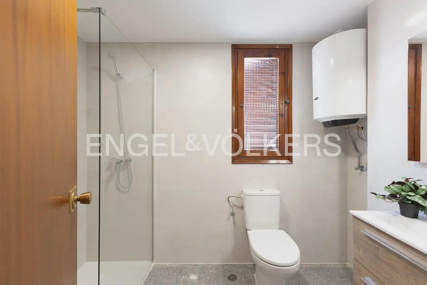 Maison de Ville de 3 chambres à louer à Paterna - 1 490 € (Ref: 9953306)