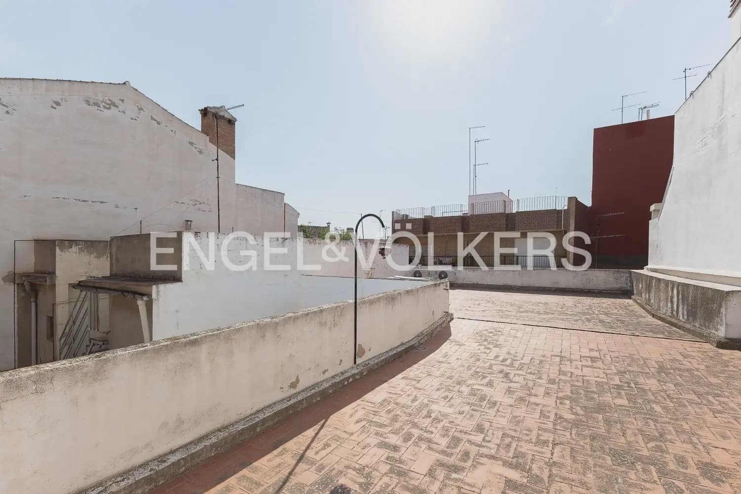 Maison de Ville de 3 chambres à louer à Paterna - 1 490 € (Ref: 9953306)