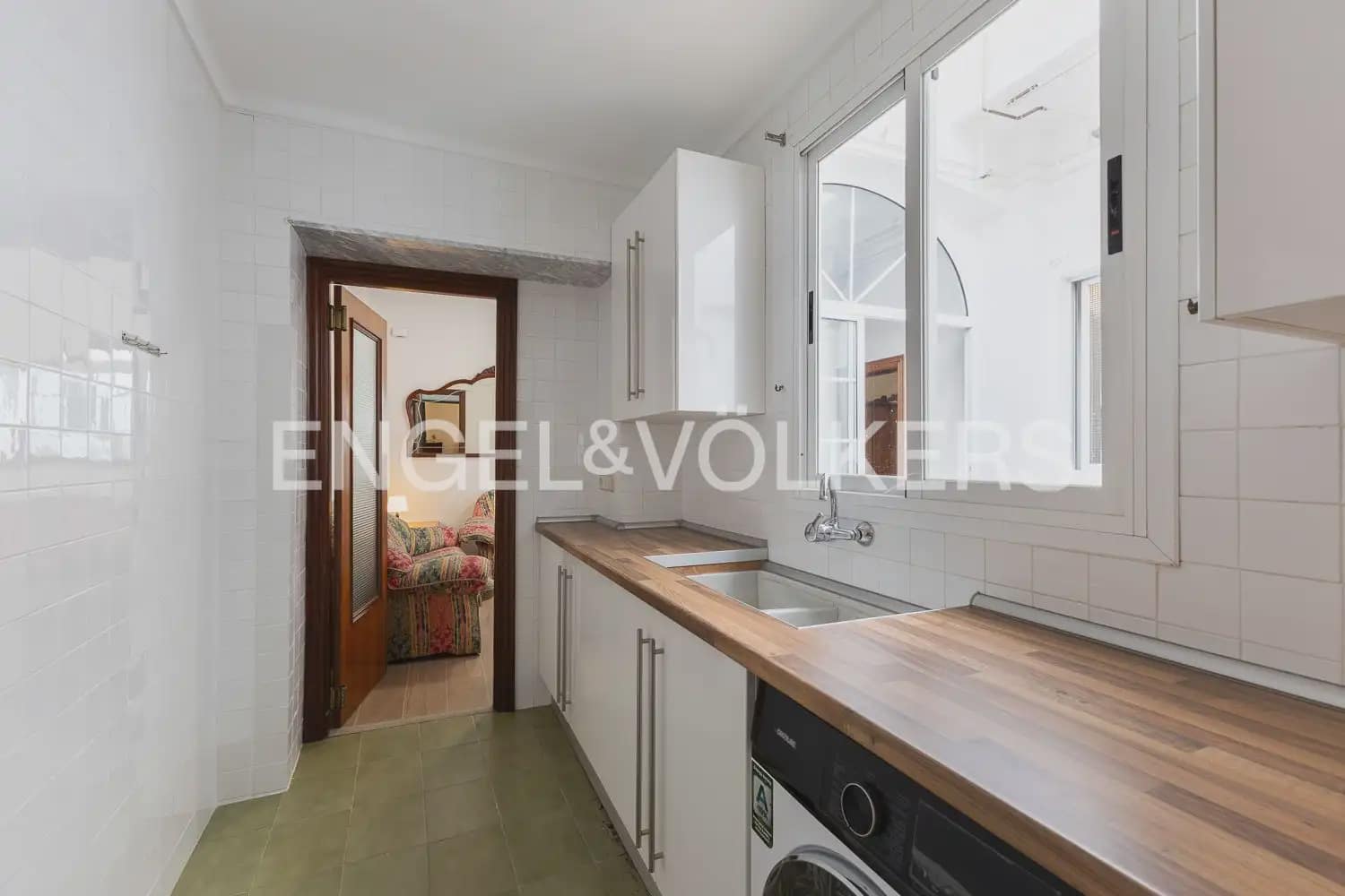 Apartamento de 3 habitaciones en Paterna en alquiler - 1.590 € (Ref: 9953307)