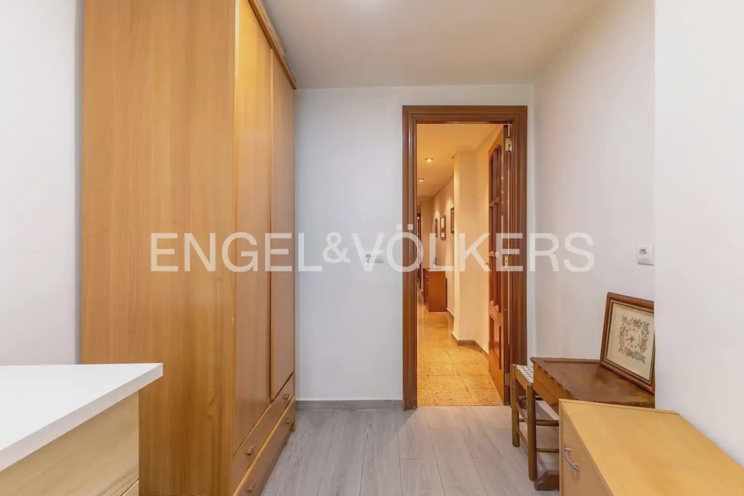 Leilighet til salgs i Valencia by - € 320 000 (Ref: 9956000)