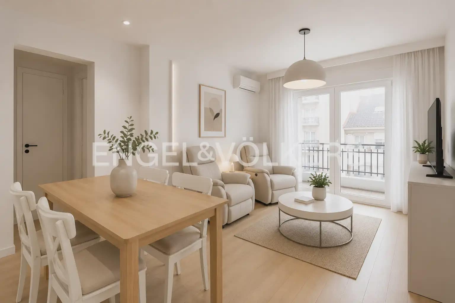 Leilighet til salgs i Valencia by - € 320 000 (Ref: 9956000)