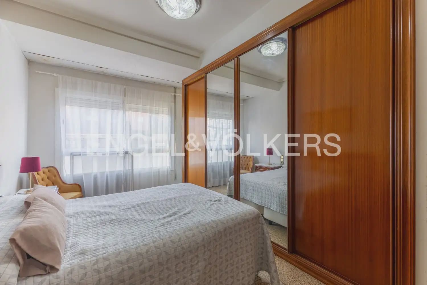 Leilighet til salgs i Valencia by - € 320 000 (Ref: 9956000)