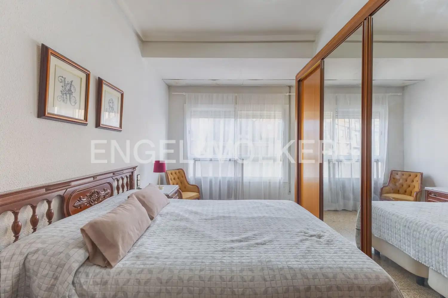 Leilighet til salgs i Valencia by - € 320 000 (Ref: 9956000)