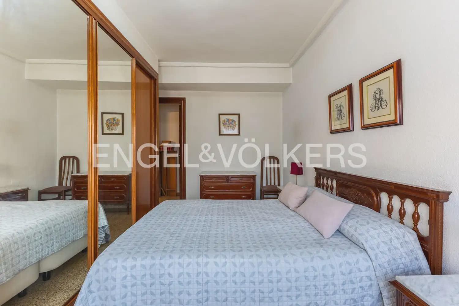 Leilighet til salgs i Valencia by - € 320 000 (Ref: 9956000)