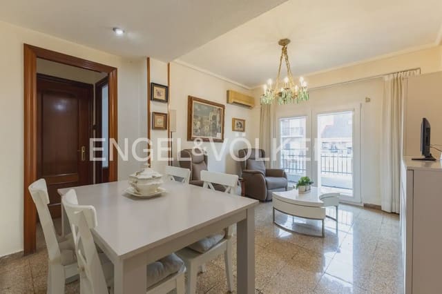 Leilighet til salgs i La Petxina, Valencia by - € 320 000 (Ref: 9956000)
