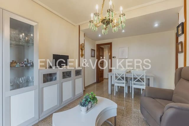 Leilighet til salgs i La Petxina, Valencia by - € 320 000 (Ref: 9956000)