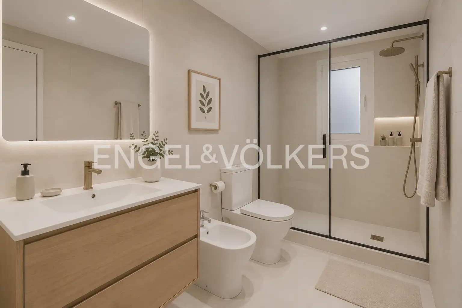 Leilighet til salgs i Valencia by - € 320 000 (Ref: 9956000)