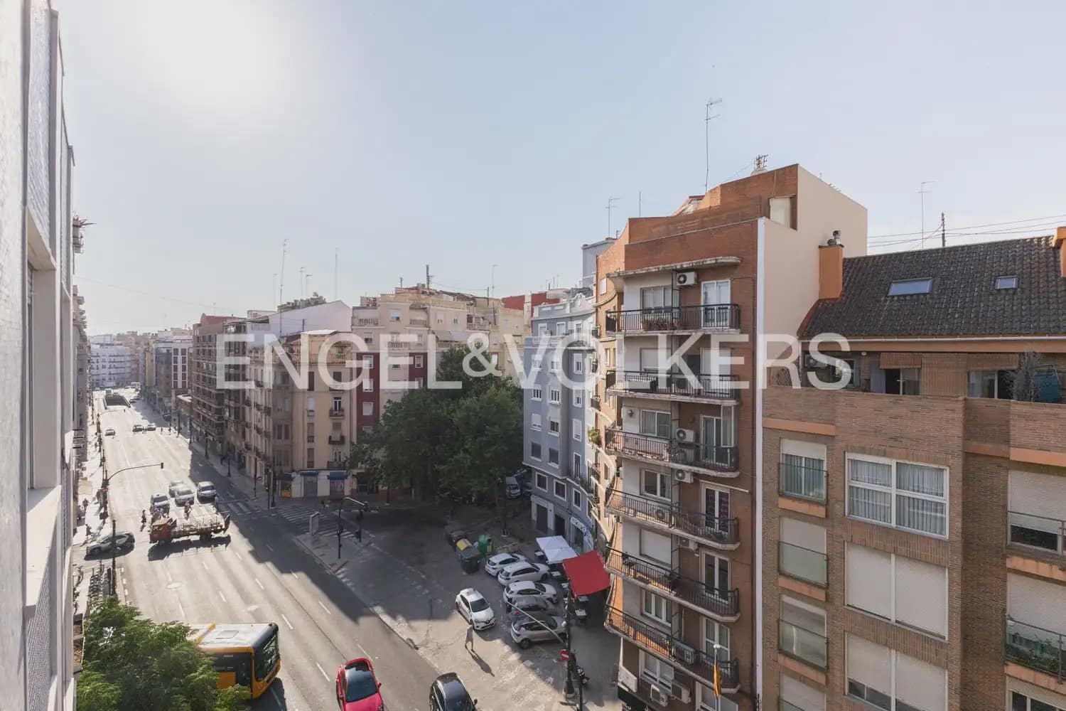 Leilighet til salgs i Valencia by - € 320 000 (Ref: 9956000)