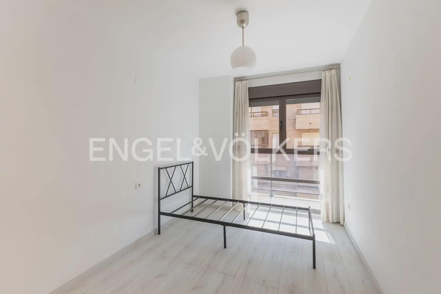 3 makuuhuone Asunto myytävänä paikassa Valencia kaupunki - 330 000 € (Ref: 9956293)