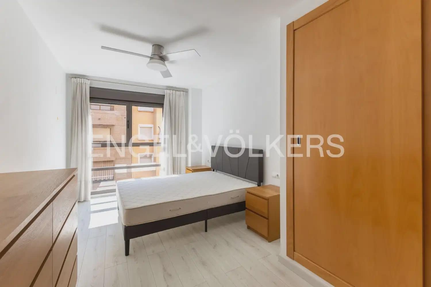 3 makuuhuone Asunto myytävänä paikassa Valencia kaupunki - 330 000 € (Ref: 9956293)