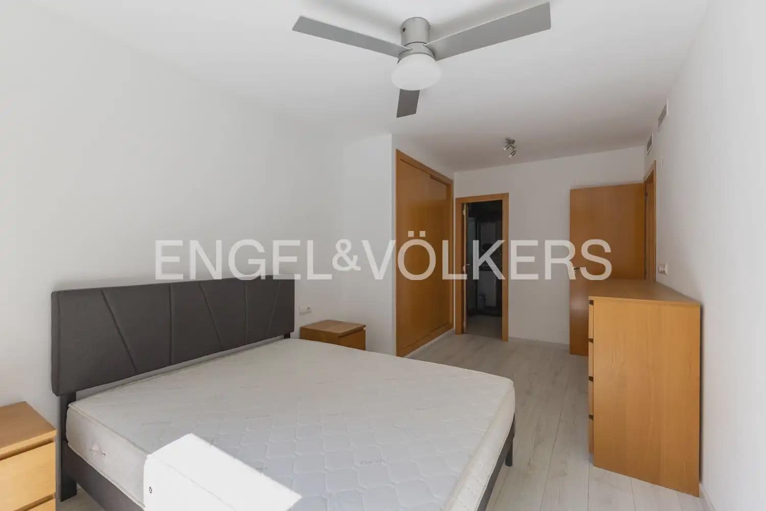3 makuuhuone Asunto myytävänä paikassa Valencia kaupunki - 330 000 € (Ref: 9956293)