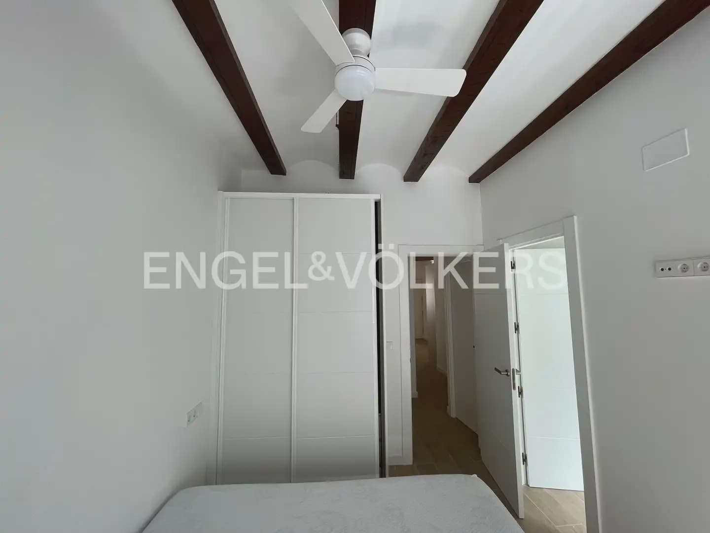 2 sypialnia Mieszkanie do wynajęcia w Miasto Walencja - 1 400 € (Ref: 9958332)