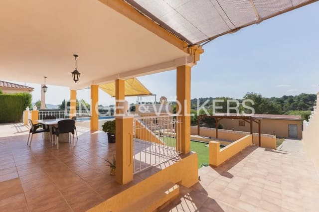 4 soverom Villa til salgs i Torrent med svømmebasseng garasje - € 260 000 (Ref: 9958336)