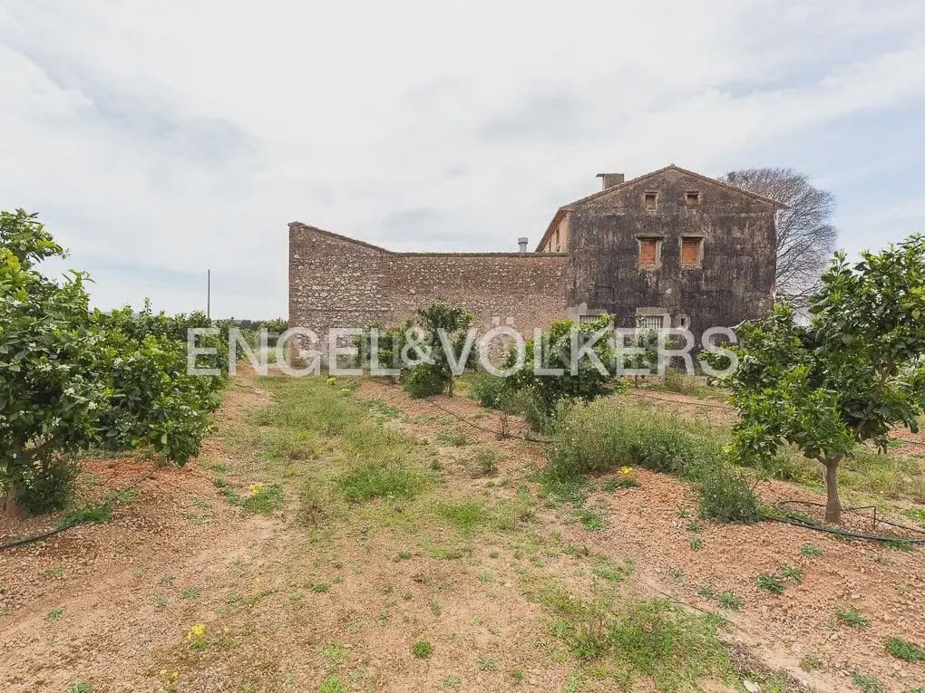 3 bedroom Finca/Country House for sale in Alzira with pool garage - € 200,000 (Ref: 9958337)