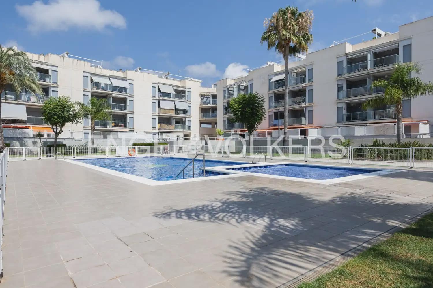 2 camera da letto Attico da affittare in Almenara con piscina garage - 2.500 € (Rif: 9958338)