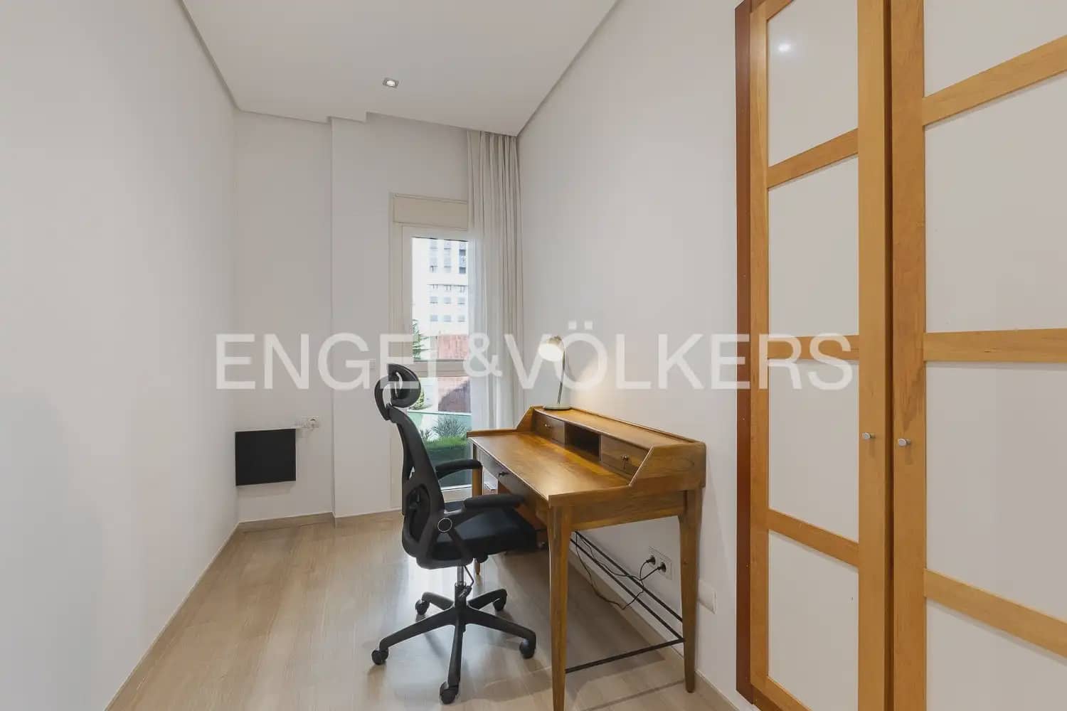 7 bedroom Apartment for sale in Valencia city with pool garage - € 1,400,000 (Ref: 9958473)