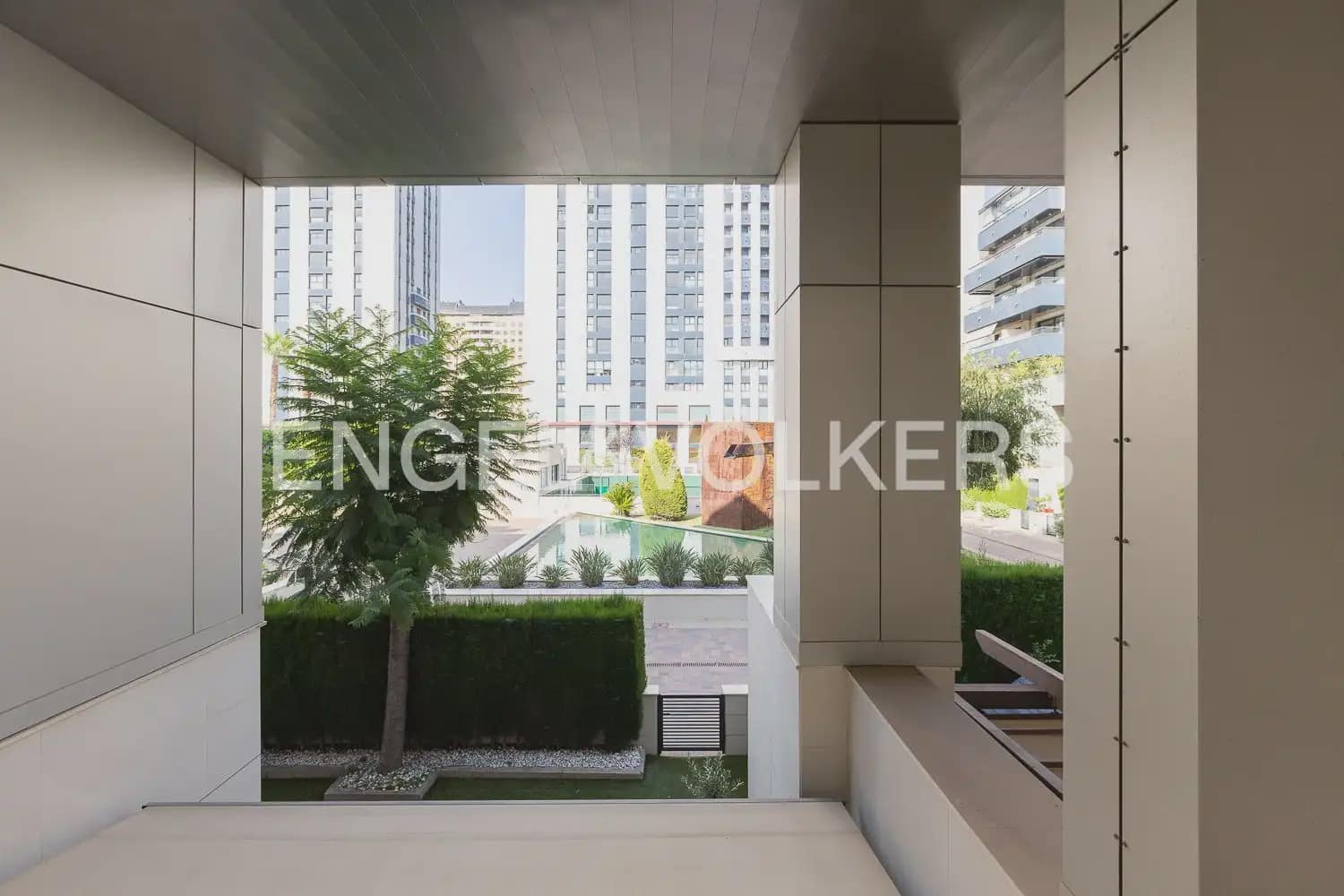 7 bedroom Apartment for sale in Valencia city with pool garage - € 1,400,000 (Ref: 9958473)