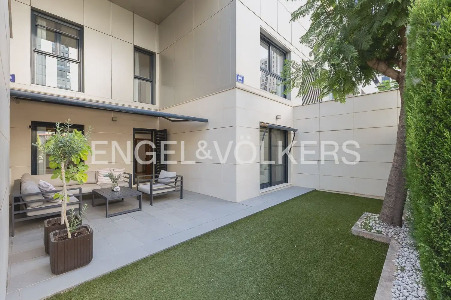 7 bedroom Apartment for sale in Valencia city with pool garage - € 1,400,000 (Ref: 9958473)