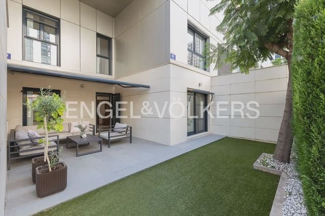7 sypialnia Apartament na sprzedaż w Benicalap, Miasto Walencja z basenem garażem - 1 400 000 € (Ref: 9958473)