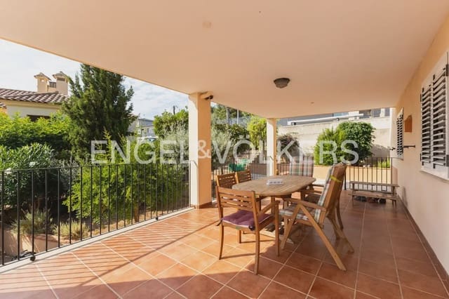 3 bedroom Villa for sale in Norte, Castelló de la Plana with pool garage - € 369,000 (Ref: 9958695)