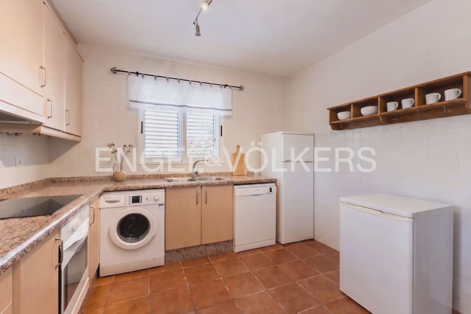 3 Zimmer Villa zu verkaufen in Castello de la Plana mit Pool Garage - 369.000 € (Ref: 9958695)