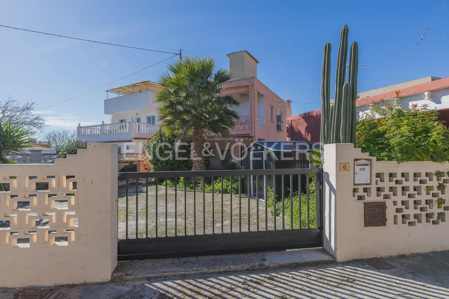 5 soverom Hus til salgs i Gandia med garasje - € 450 000 (Ref: 9958803)