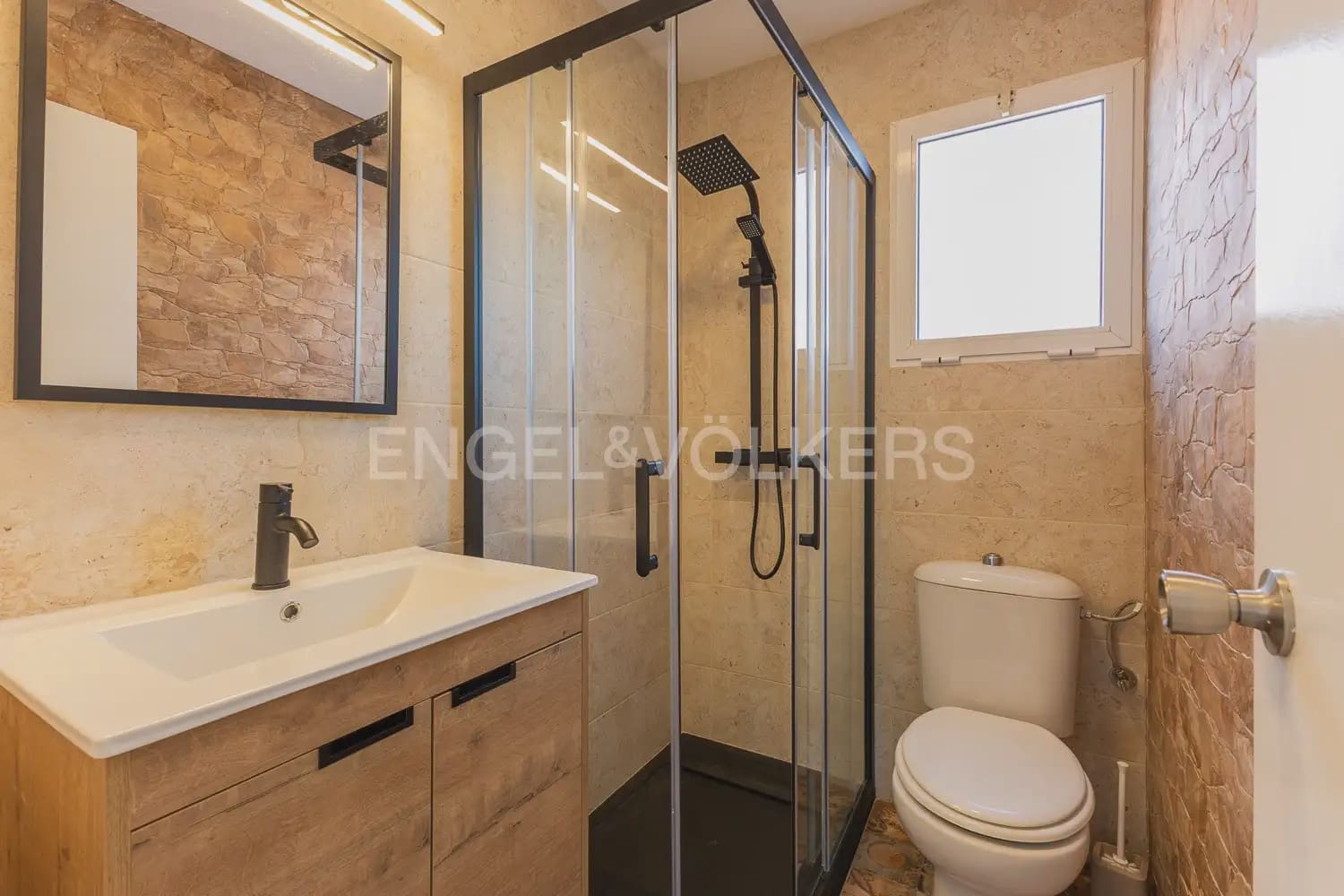 5 soverom Hus til salgs i Gandia med garasje - € 450 000 (Ref: 9958803)