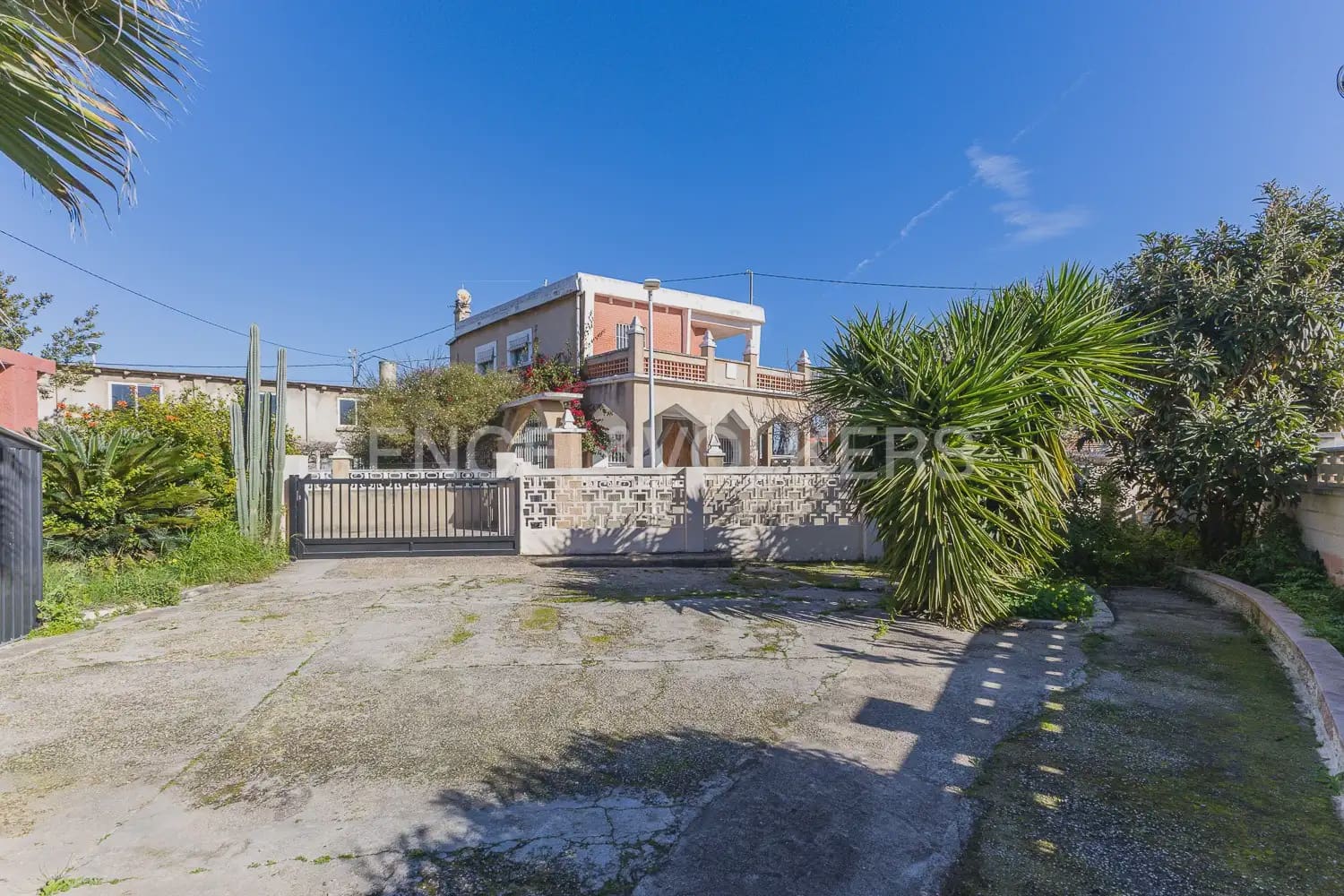 5 soverom Hus til salgs i Gandia med garasje - € 450 000 (Ref: 9958803)