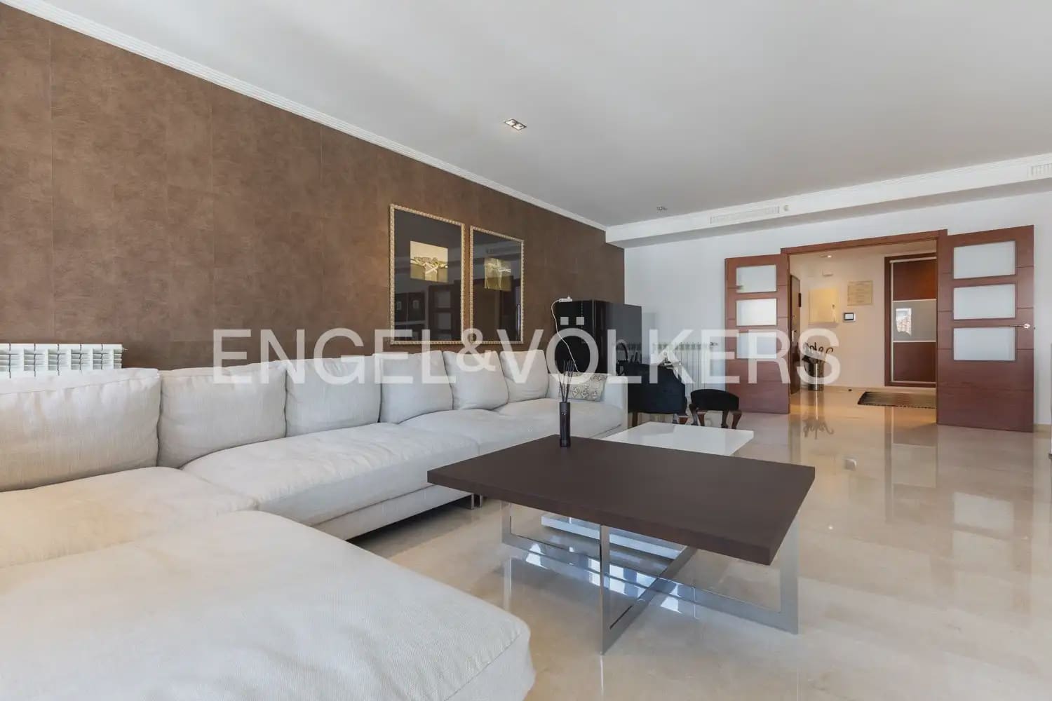 4 bedroom Apartment for sale in Gandia with garage - € 800,000 (Ref: 9958804)