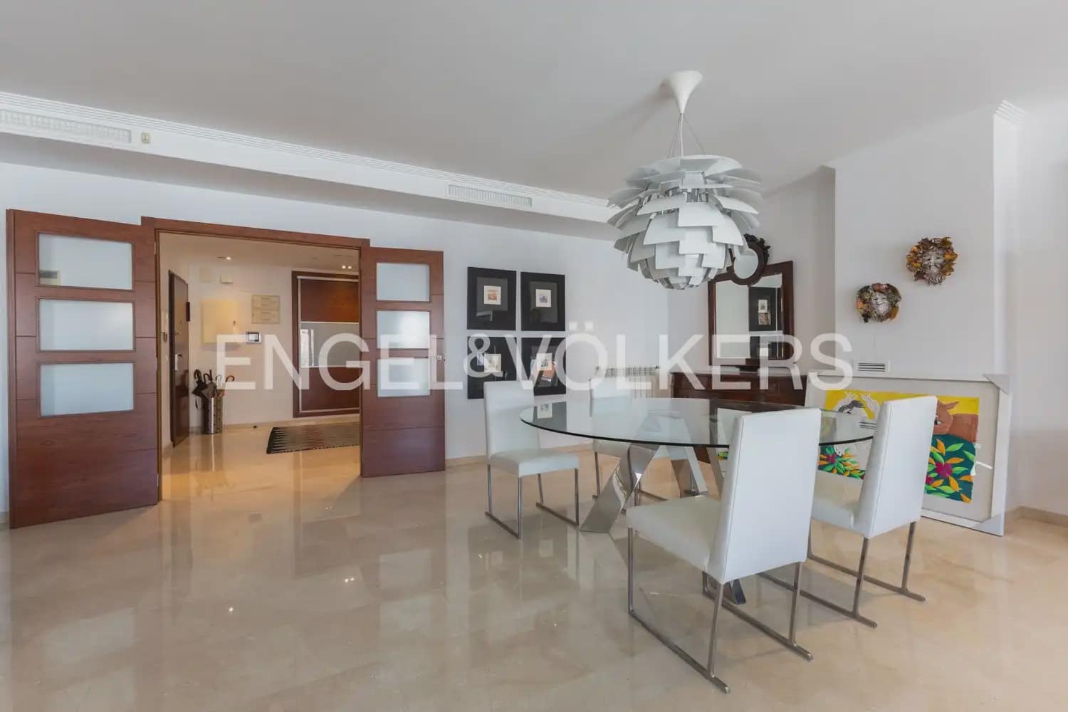 4 bedroom Apartment for sale in Gandia with garage - € 800,000 (Ref: 9958804)