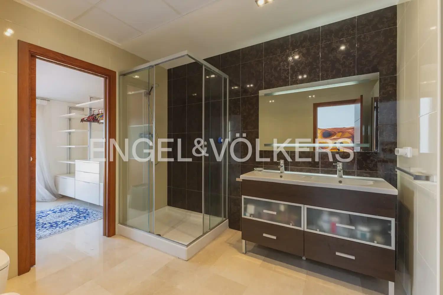 4 bedroom Apartment for sale in Gandia with garage - € 800,000 (Ref: 9958804)