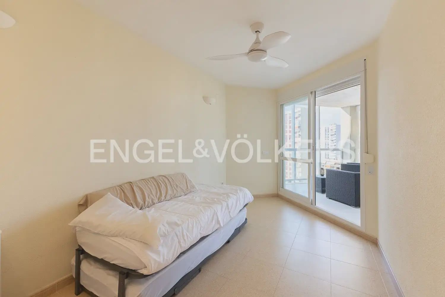 2 camera da letto Appartamento da affittare in Puig con piscina - 1.900 € (Rif: 9961034)