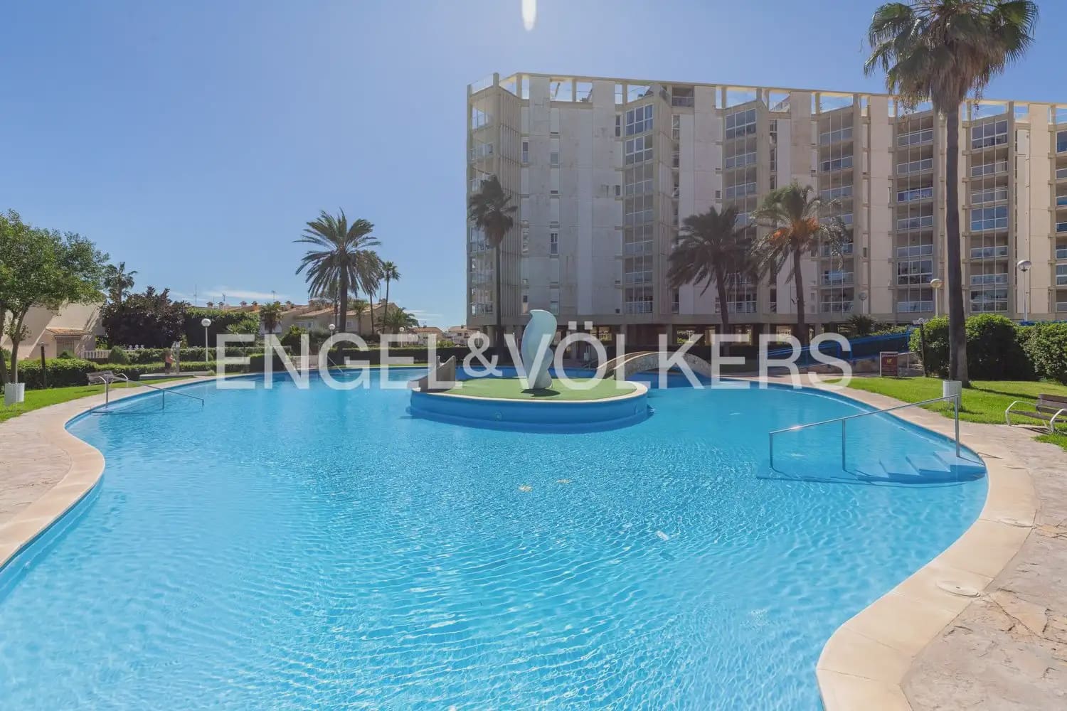 2 camera da letto Appartamento da affittare in Puig con piscina - 1.900 € (Rif: 9961034)