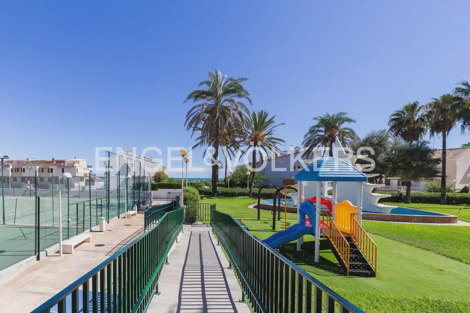 2 camera da letto Appartamento da affittare in Puig con piscina - 1.900 € (Rif: 9961034)