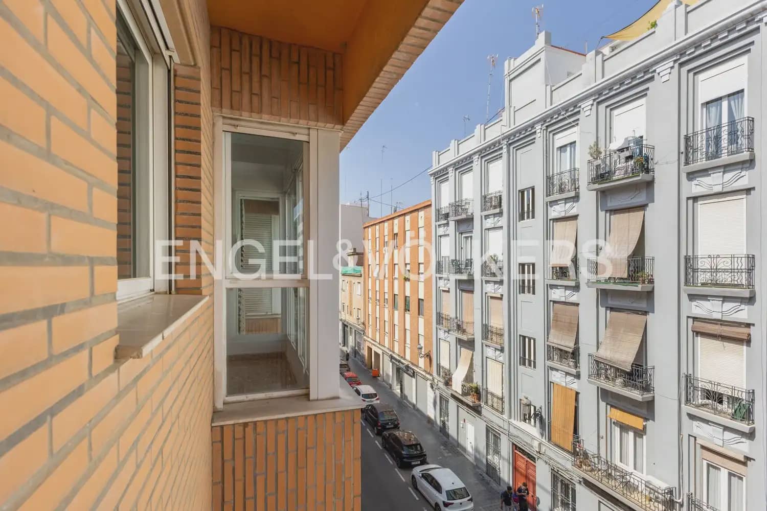 1 soveværelse Lejlighed til leje i Valencia by med garage - € 1.300 (Ref: 9961035)