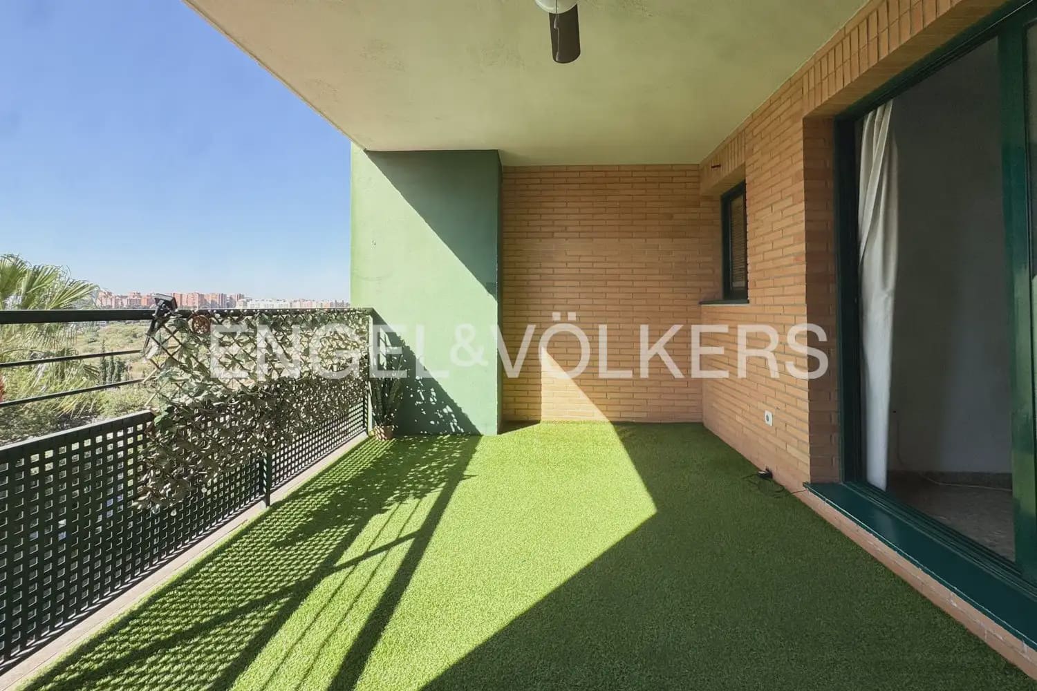 3 camera da letto Appartamento da affittare in Paterna con garage - 1.500 € (Rif: 9961037)