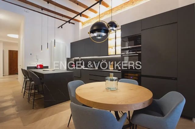 3 bedroom Flat for rent in El Mercat, Valencia city - € 3,500 (Ref: 9961038)