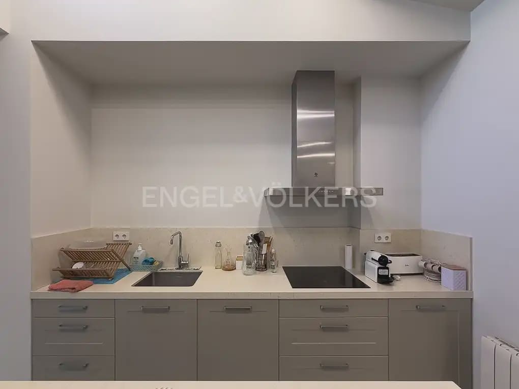2 makuuhuone Asunto vuokrattavana paikassa Valencia kaupunki - 1 350 € (Ref: 9961039)